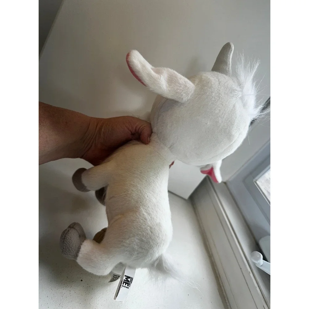 Despicable Me 3 Lucky the Goat Plush White Stuffed Animal Toy Factory 11 Inch